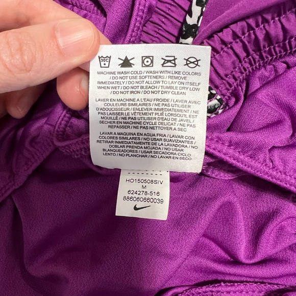Nike Dri Fit Purple Shorts Medium - Picture 5 of 6